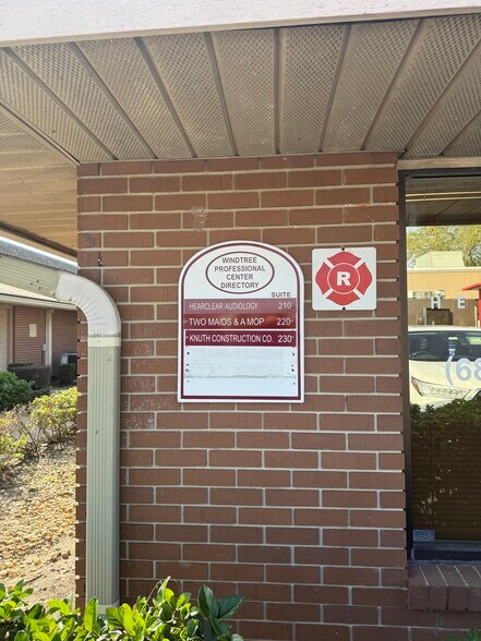 More Photos Of 13330 W Colonial Dr, Winter Garden Medical For Lease