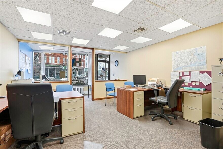 More Photos Of 10-16 South St, Westborough Office For Sale