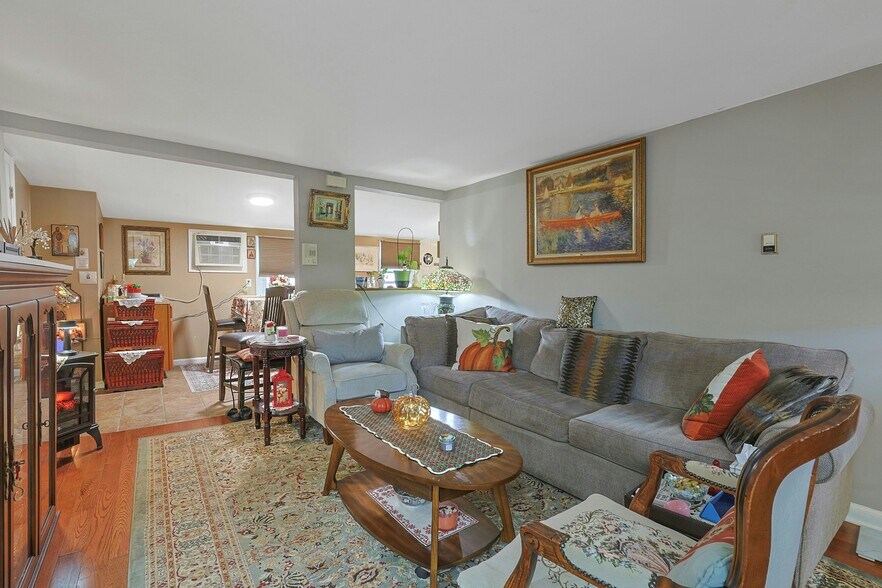 More Photos Of 169 Sickles Ave, Nyack Apartments For Sale