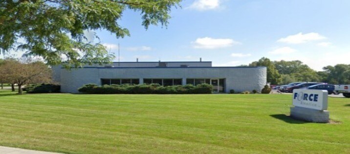 More Photos Of 1601 Airport Rd, Waukesha Manufacturing For Lease