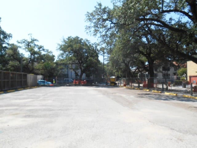 More Photos Of 3803 Bute St, Houston Storefront Retail Residential For Sale