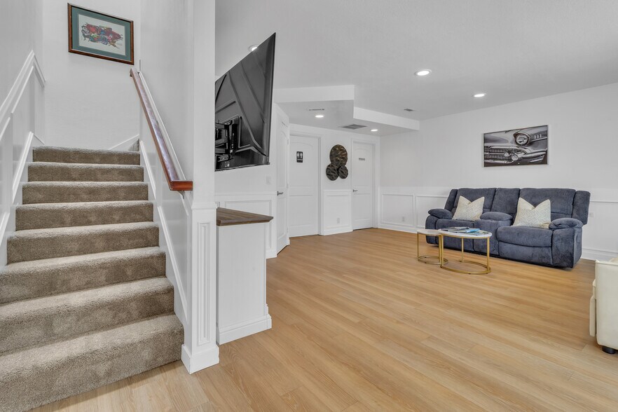 More Photos Of 1338 D St, Ramona Office For Sale