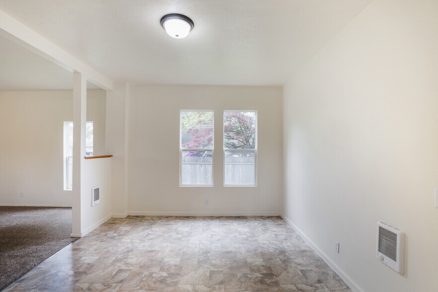 More Photos Of 1133 Irvington Dr, Eugene Land For Sale