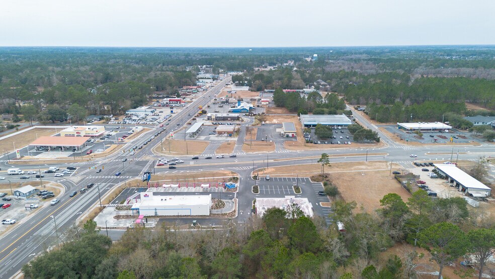 More Photos Of 762 Veterans Pky, Hinesville Restaurant For Sale