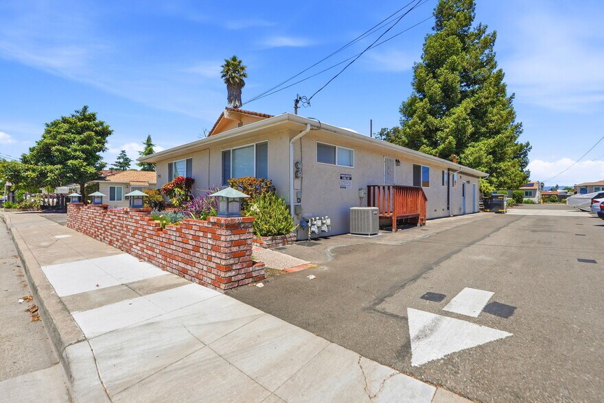 More Photos Of 755 Fargo Ave, San Leandro Apartments For Sale