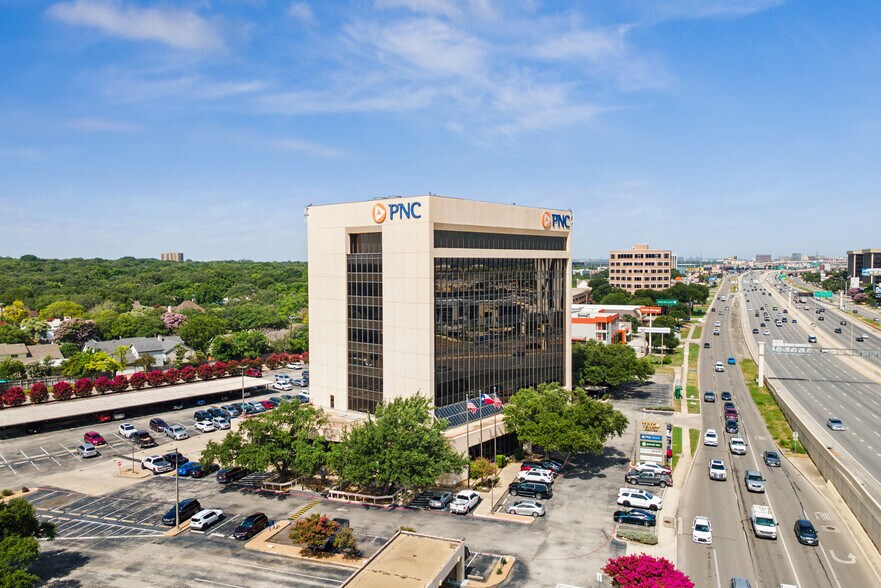 More Photos Of 1100 NE Loop 410, San Antonio Office For Lease