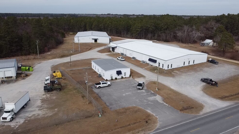 More Photos Of 11375 US-701 Hwy, Elizabethtown Refrigeration Cold Storage For Sale