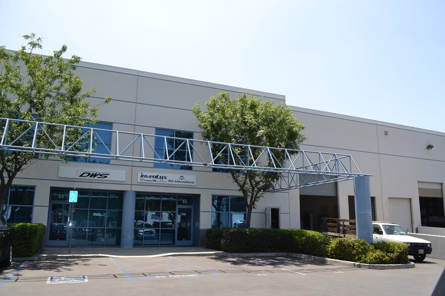 More Photos Of 168 Mason Way, City Of Industry Warehouse For Lease