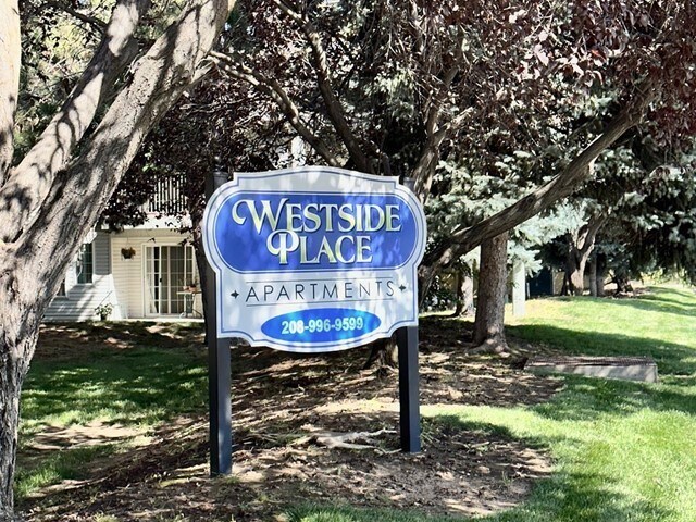 More Photos Of 10673 W Halstead Ln, Boise Specialty For Sale
