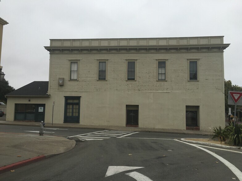 More Photos Of 486 Alvarado St, Monterey Storefront Retail Office For Lease