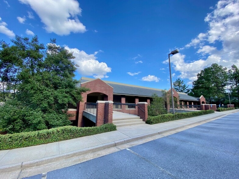 More Photos Of 1200 Brookstone Centre Pky, Columbus Office For Lease