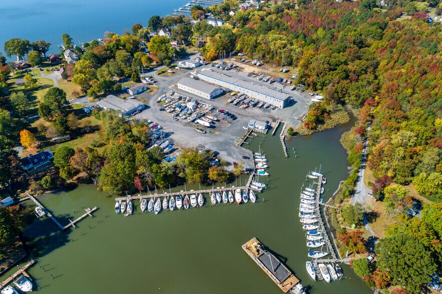 More Photos Of 4079 Cadle Creek Rd, Mayo Marina For Sale