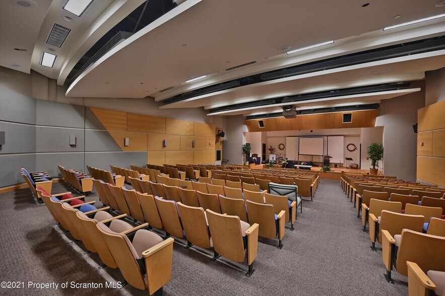 More Photos Of 1300 Old Plank Rd, Mayfield Medical For Sale