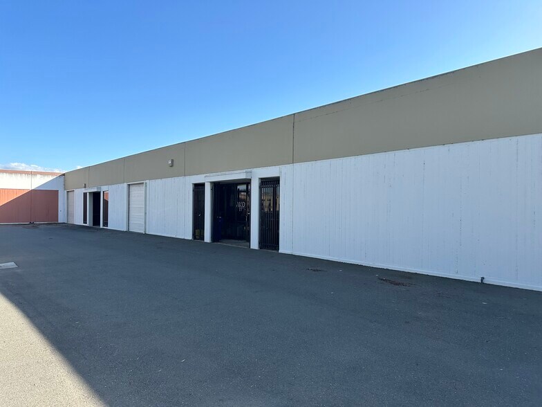 More Photos Of 3514-3544 Arden Rd, Hayward Warehouse For Lease