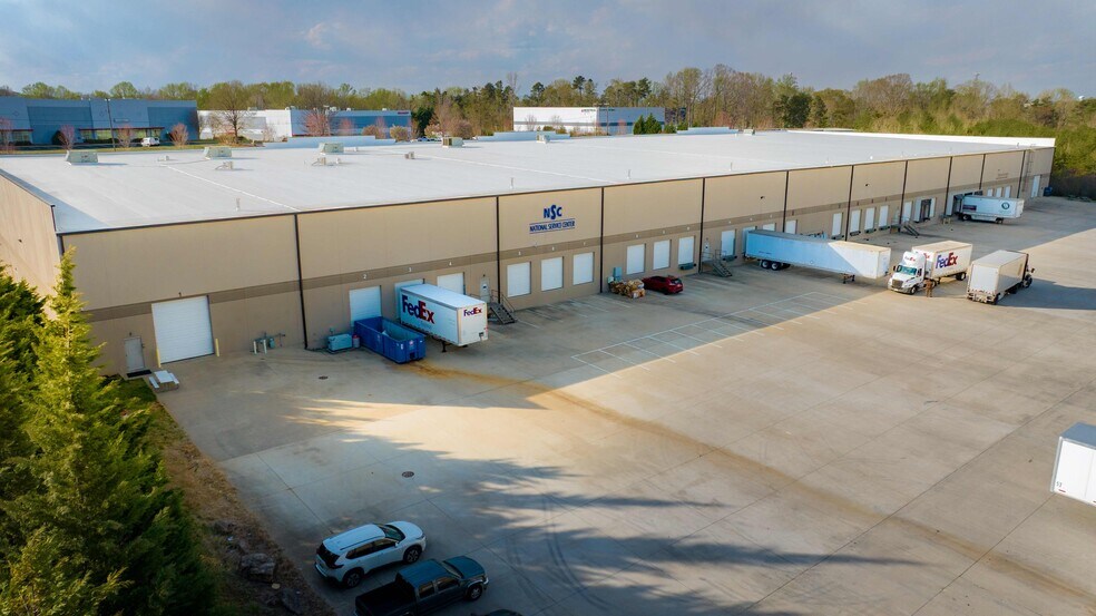 More Photos Of 200 Ben Hamby Dr, Greenville Warehouse For Lease