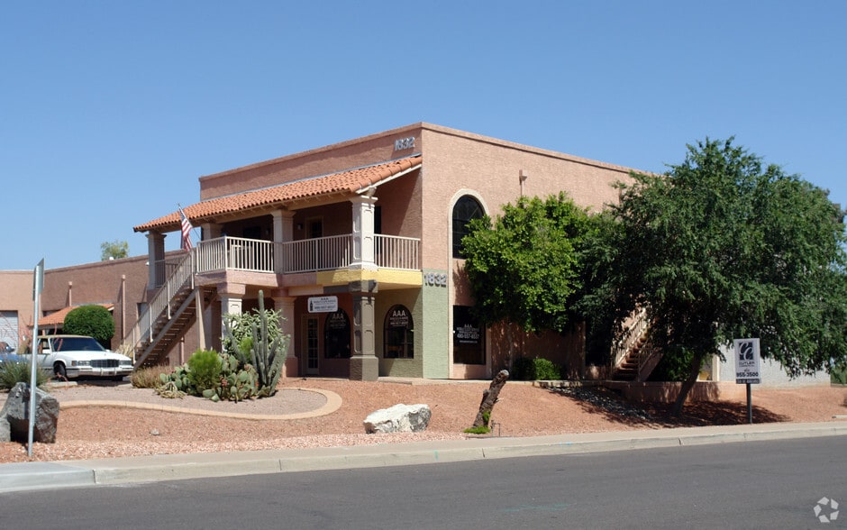 Primary Photo Of 1832 S Macdonald, Mesa Warehouse For Lease