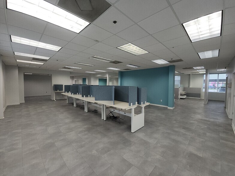 More Photos Of 333 1st St N, Jacksonville Beach Office For Lease