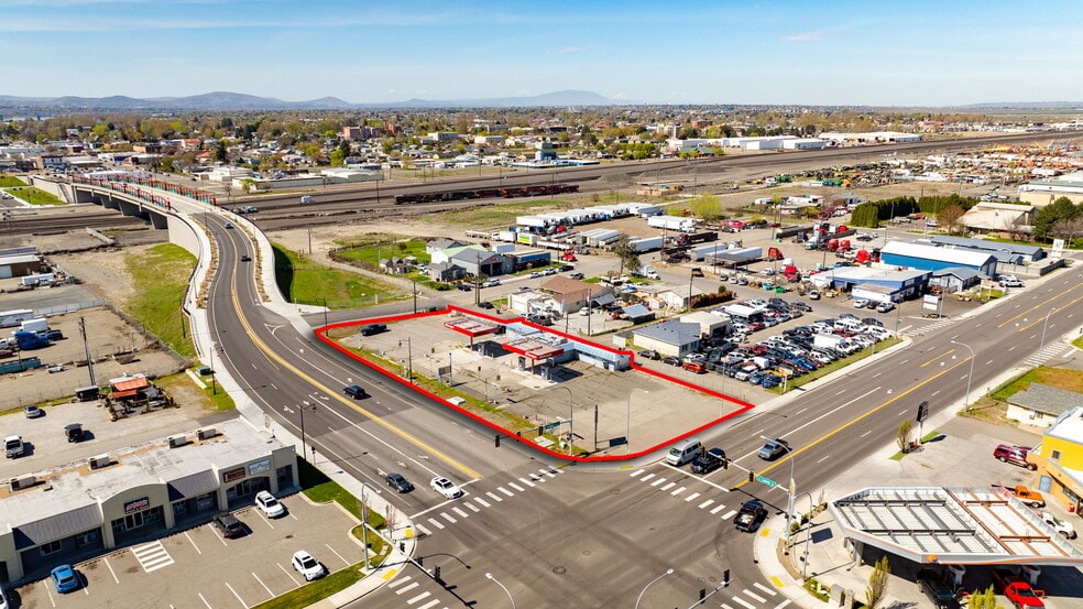 More Photos Of 1211 E Lewis St, Pasco Convenience Store For Sale