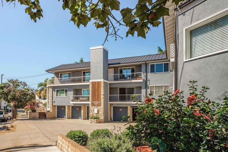 More Photos Of 440 Corona Del Mar, Santa Barbara Apartments For Sale