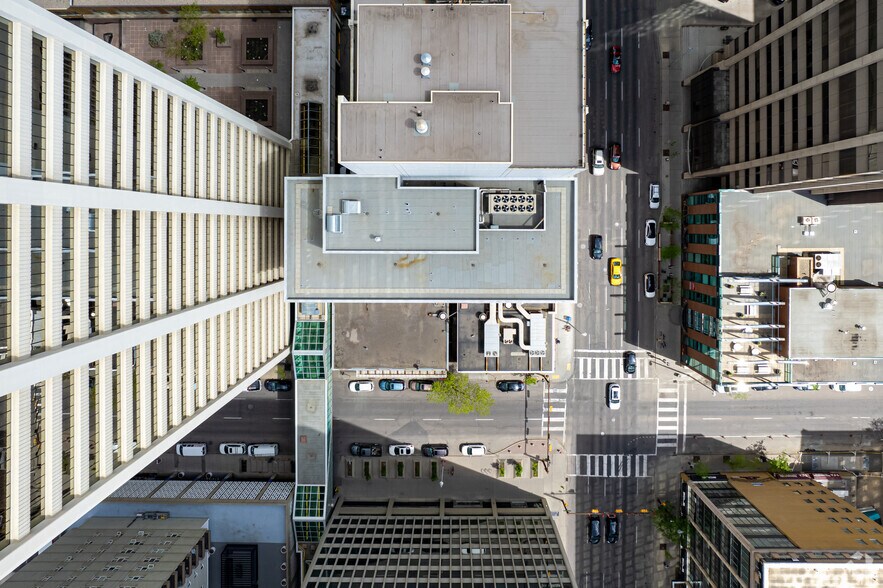 More Photos Of 634 6th Ave SW, Calgary Loft Creative Space For Sale