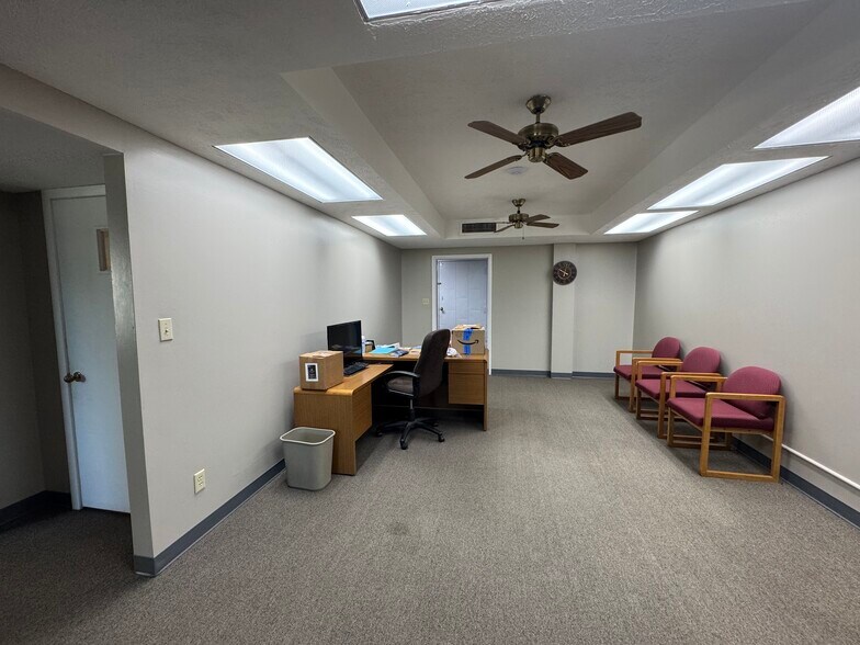 More Photos Of 2100 S 51st St, Omaha Religious Facility For Sale