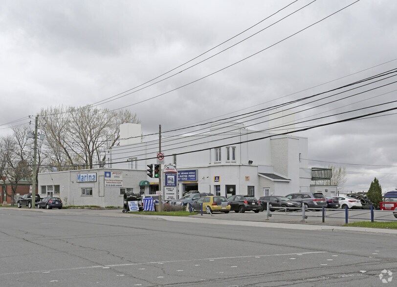 Primary Photo Of 12746-12750 Notre-Dame E Rue E, Montréal Marina For Sale