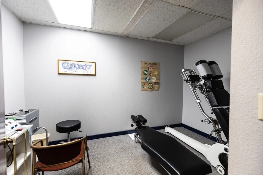 More Photos Of 104 W Main St, Mandan Medical For Sale