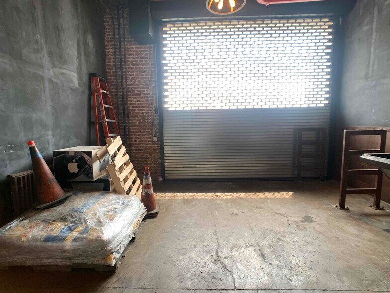 More Photos Of 195 Morgan Ave, Brooklyn Loft Creative Space For Lease