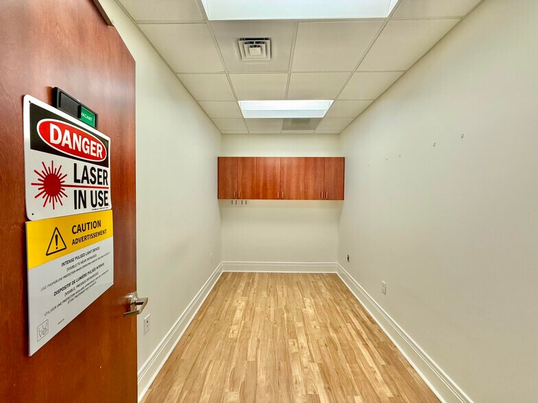 More Photos Of 76 Peachtree Rd, Asheville Medical For Lease