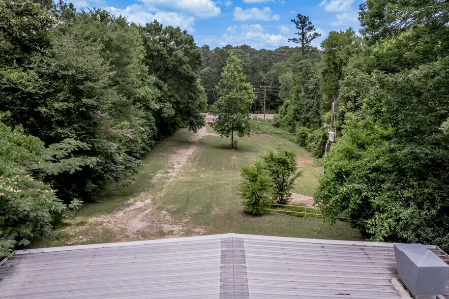 More Photos Of 614 Highway 190, Huntsville Restaurant For Sale