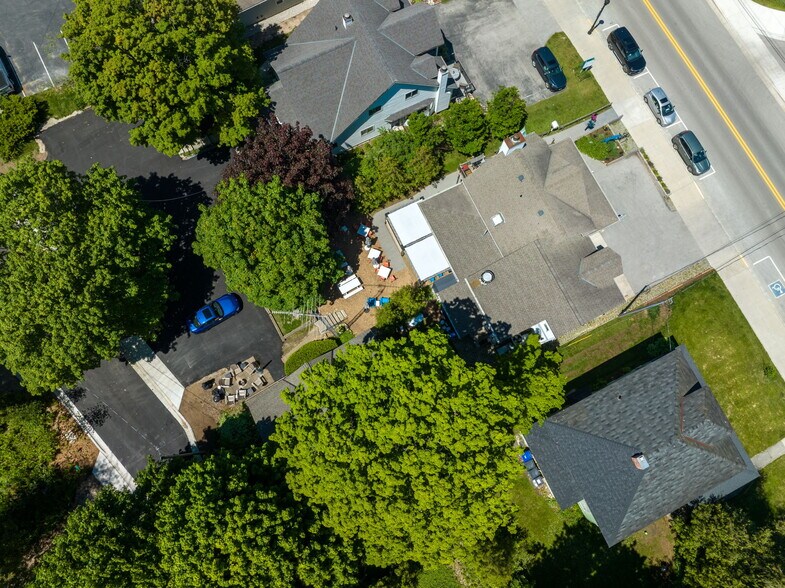 More Photos Of 4113 Main St, Fish Creek Storefront Retail Residential For Sale