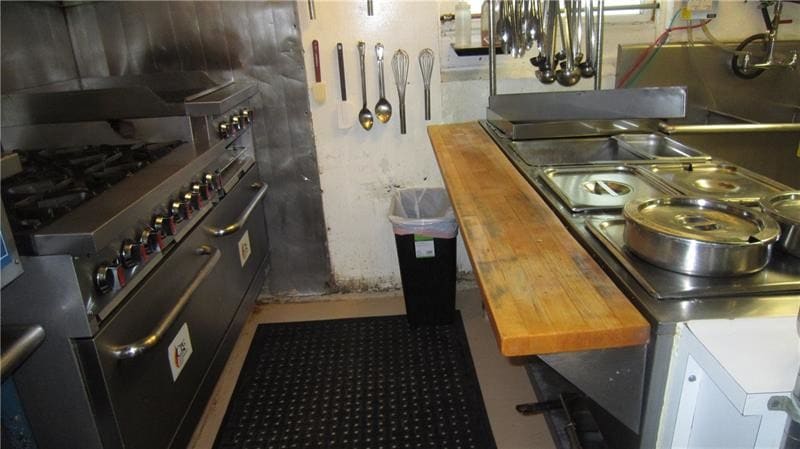 More Photos Of 2800 Freeport Rd, Springdale Restaurant For Sale