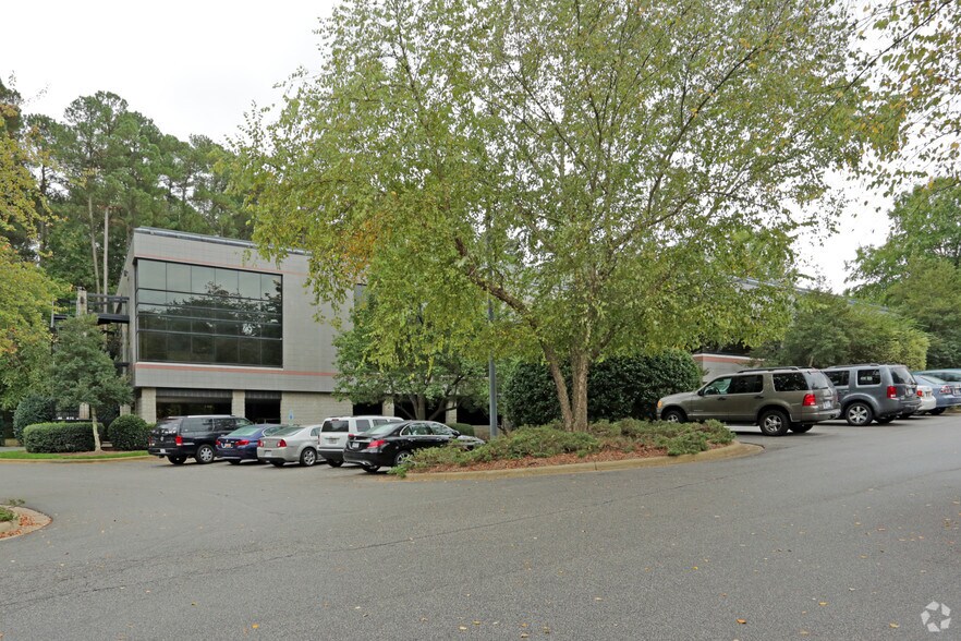 More Photos Of 7200 Falls of Neuse Rd, Raleigh Office For Lease