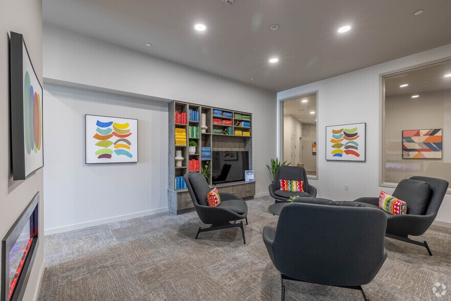 More Photos Of 12548 Lake City Way NE, Seattle Apartments For Lease