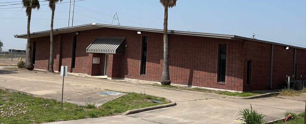 More Photos Of 1402 Holly Rd, Corpus Christi Truck Terminal For Lease