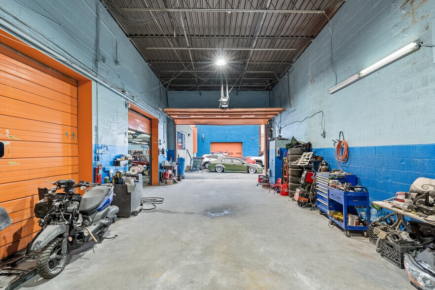 More Photos Of 720 Mulberry St, Allentown Auto Repair For Lease