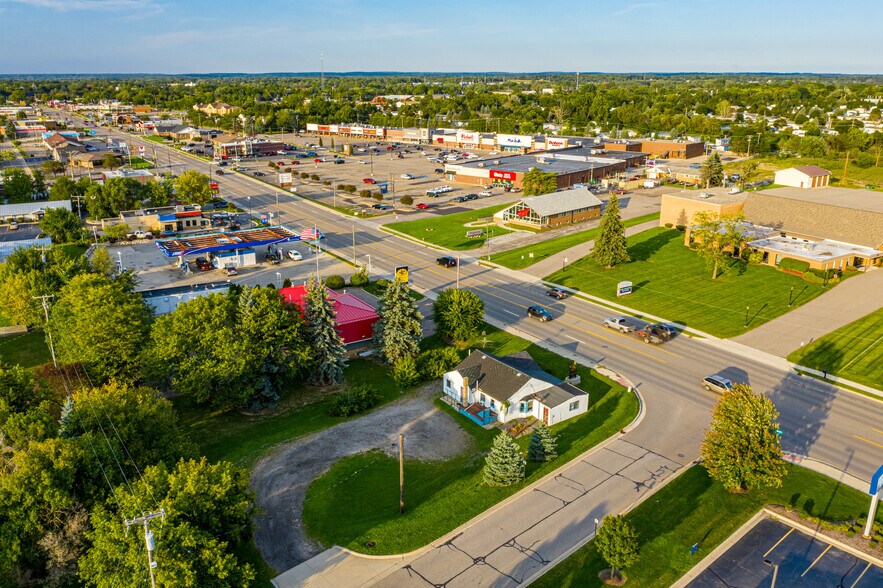 More Photos Of 936 S Main St, Lapeer Land For Sale