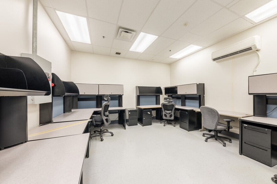 More Photos Of 347 W Main St, Clarksburg Office For Sale