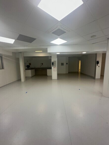 More Photos Of 8021 S 84th St, La Vista Medical For Lease