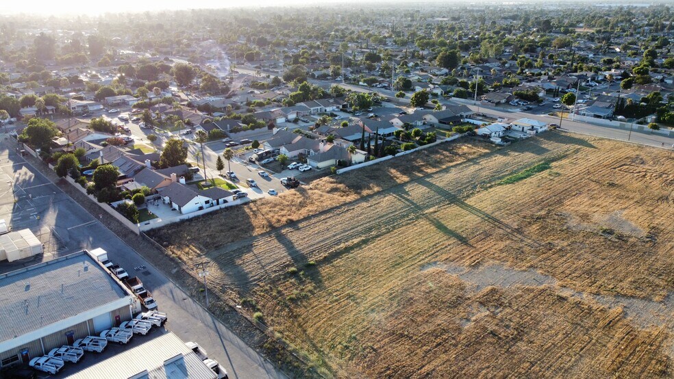 More Photos Of 0 San Bernardino Rd, Fontana Land For Sale