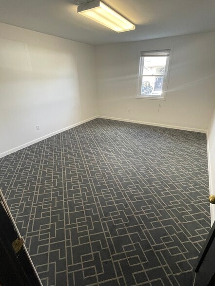 More Photos Of 60 S Main St, New City Medical For Lease