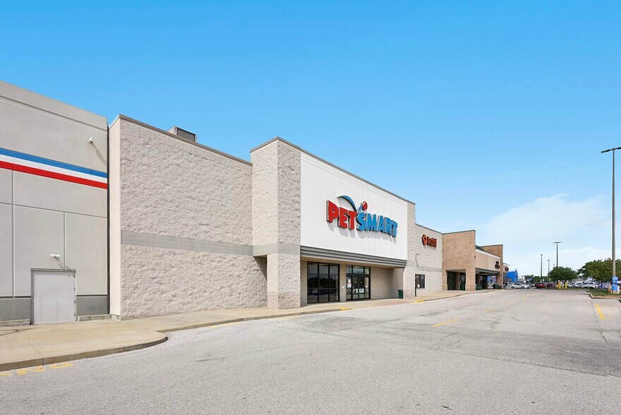 More Photos Of 1544-1570 W US Highway 50, O'Fallon Freestanding For Sale