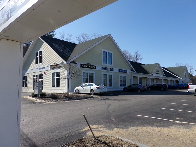 More Photos Of 171 Daniel Webster Hwy, Belmont Storefront Retail Office For Lease