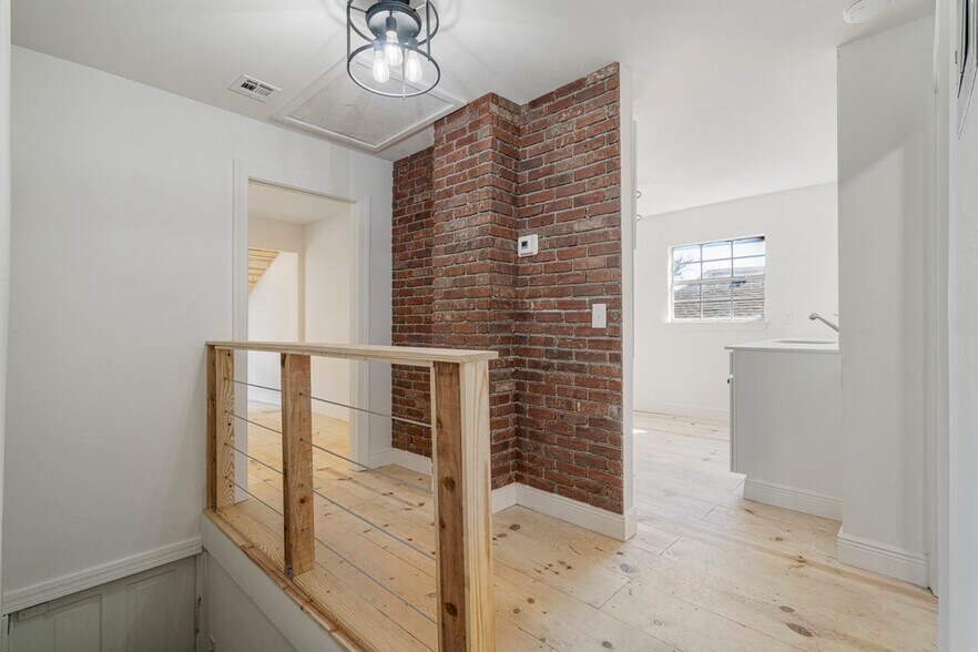 More Photos Of 2618 E 8th St, Tulsa Apartments For Sale