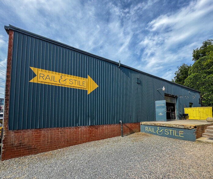 Primary Photo Of 901 N West St, Raleigh Showroom For Lease