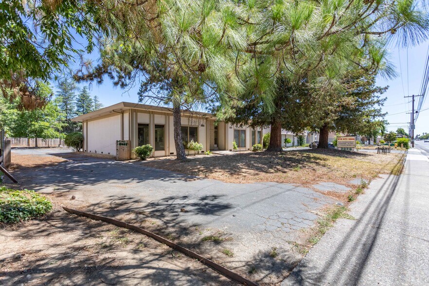 More Photos Of 2921 El Camino Ave, Sacramento Medical For Lease