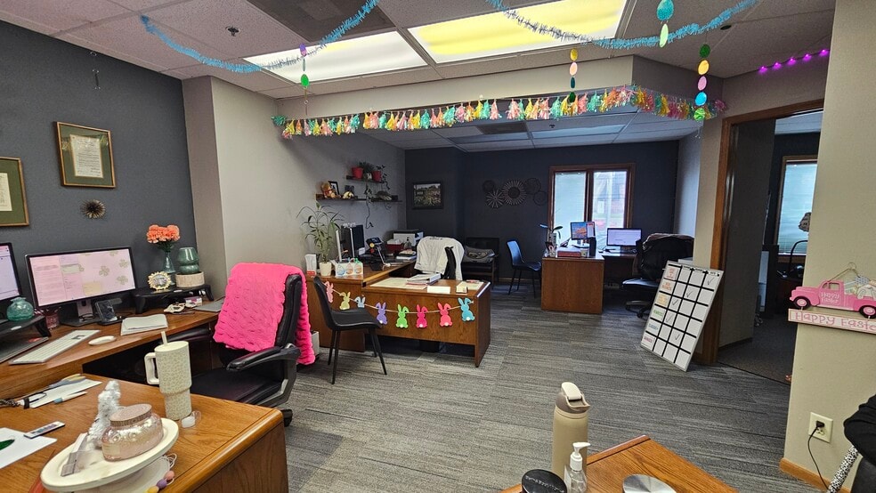 More Photos Of 17236 Harlem Ave, Tinley Park Office For Sale