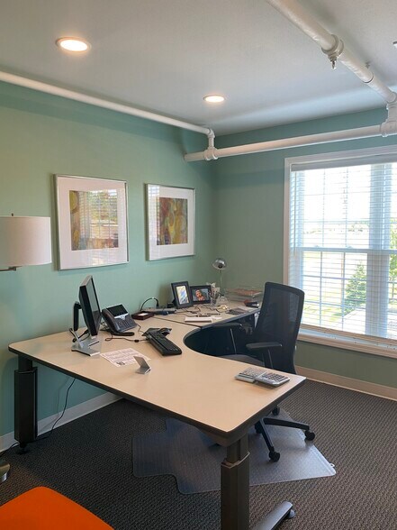 More Photos Of N79W14756 Appleton Ave, Menomonee Falls Loft Creative Space For Lease