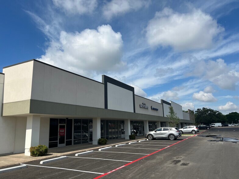 More Photos Of 2109 Parker Rd W, Plano Unknown For Lease