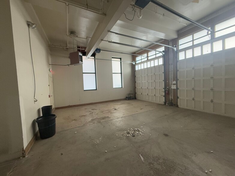 More Photos Of 120 Boulevard of the Allies, Pittsburgh Office For Sale